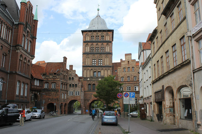 Burgtor, den nordlige byport ind til Lübeck.