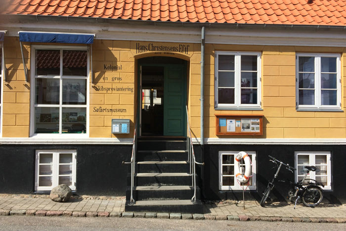 Søfartsmuseet i Marstal er indrettet i den gamle skibsprovianteringsforretning.