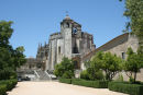 Convento de Cristo i Tomar. Den er oprindeligt anlagt som borg, men senere udvidet flere gange med flere klostre. Et enormt bygningsværk. Har relationer til tempelridderne.