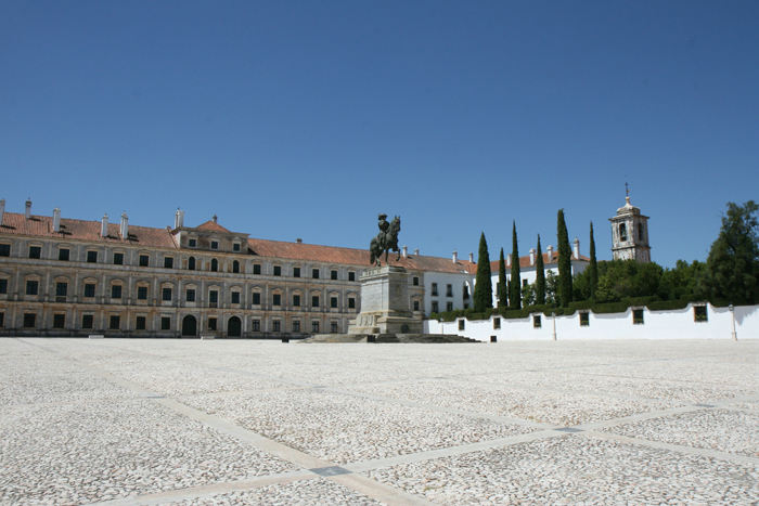 Vila Vicosa, hvor den sidste kongeslægt i Portugal, boede. Vi nåede desværre ikke at komme ind og se slottet.