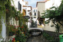 Parti fra den gamle bydel i Funchal. Der vokser planter og blomster overalt.