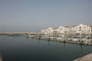 Der var meget god plads i marinaen i Agadir. Der lå 2 udenlandske sejlbåde, hvor besætningen var rejst hjem. Resten var små lokale motorbåde.